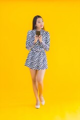 Portrait beautiful young asian woman with smart mobile phone and credit card