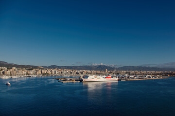 Fototapeta na wymiar Palma de Mallorca port marina, Spain