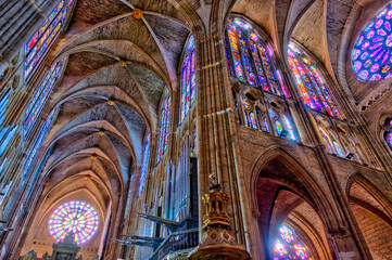 Fototapeta na wymiar Leon Cathedral, Spain, HDR Image