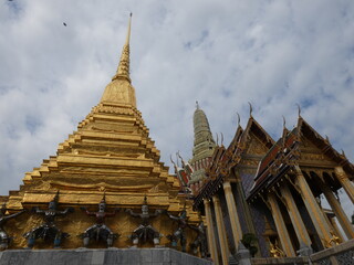 Naklejka premium Churches and pagodas, Phra Kaew temple