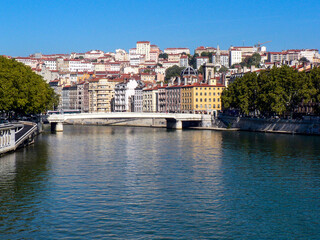 LYON