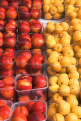 peaches on market