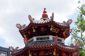 Naklejka premium temple dans la ville de Singapour, Asie 