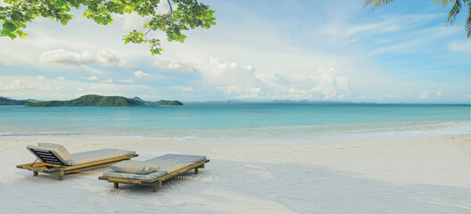 Beautiful tropical Sun beds on the beach,3d rendering