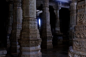The pillars of this indian tempel have such a fine artwork, giving an incredible level of detail to...