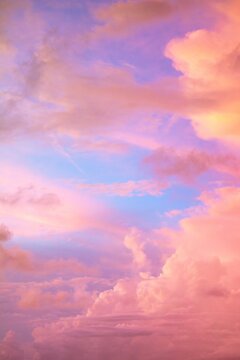 Vertical shot of colorful clouds during the sunset