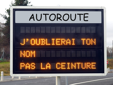 message of caution on French highways following the death of a famous rock and roll singer