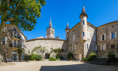 Fototapeta na wymiar France, Ardèche (07), le château de Blou, village de Thueyts. 