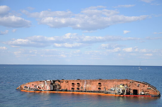 Tanker Delfi, Sunk On The Odessa Beach