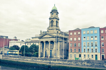 Obraz premium old style building in dublin