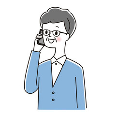 スマホで電話するシニア男性