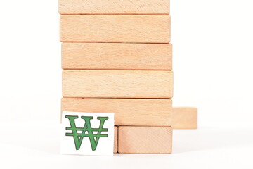 積木の壁とウォンマーク