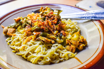 chicken, food, healthy, lunch, meal, delicious, dinner, fresh, restaurant, cuisine, hot, traditional, bowl, noodle, gourmet, soup, cooking, white, homemade, diet, meat, broth, green, eat, nutritious, 