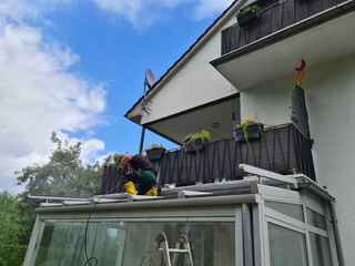 Professional glass cleaning