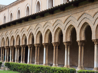 Sizilien, Italien, Monreale, Kleinstadt, Kathedrale Santa Maria Nuova, Kreuzgang, Brunnenhof,...