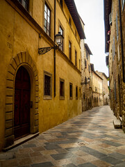 Fototapeta na wymiar Old street in Colle Val d'Elsa Italy