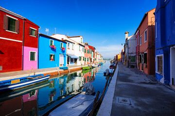 Fototapeta na wymiar architecture of Burano island, Italy.