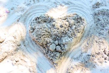 heart of sand on the beach 