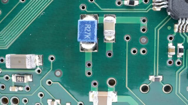 The R27K resistor on the green circuit board