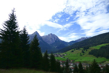 Obraz premium mountain landscape in above leermoos, tirol, austria