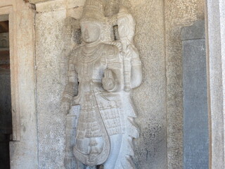 sanctuaire Sravanabelagola