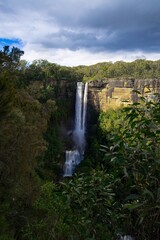 Obraz premium Beautiful flowing River in Fitzroy Falls in Bowral NSW Australia