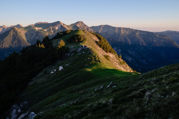 Morgenlicht im Ammergebirge bei Garmisch