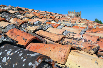 Roof with old tiles