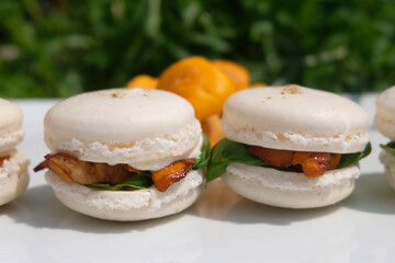 White pepper macarons with Chanterelle