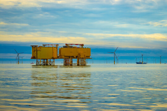 Offshore Wind HVDC Platform