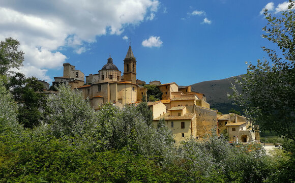 Beautiful medieval town of Cocullo in the Abruzzo mountains, Italy