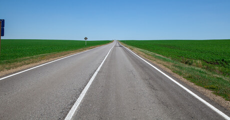 The road surface extends beyond the horizon.