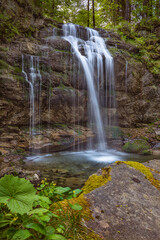 Fototapeta na wymiar Wasserfall im Paradis