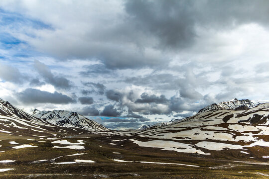 Baralachala Paas on the Leh-Manali Highway
