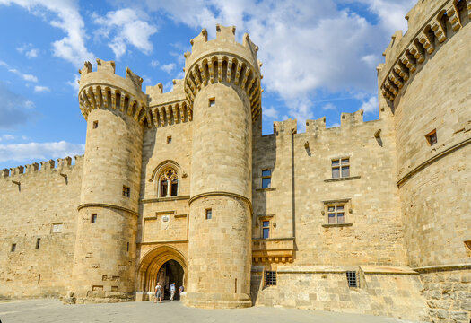 Palace Of The Grand Masters, Rhodes  Castle, Beautiful castles, Medieval  castle
