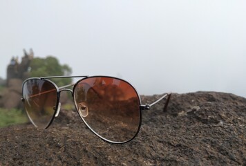 closeup shots of sun glasses
