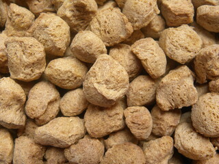 Brown color raw whole dried Soy chunk