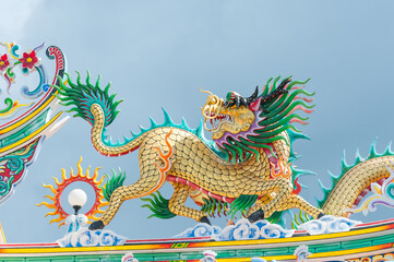 Fototapeta premium China dragon, Chinese temple in thailand.