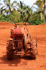 Laterite cutting machine in the mining field.laterite is a soil and rock type rich in iron and aluminium and is commonly considered.it is a red stone for building constructions in kerala