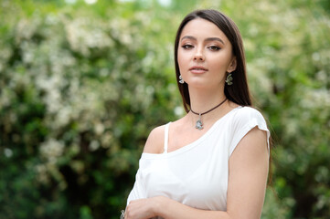 Beautiful woman with fashion make-up. Fashion woman with jewelry