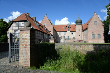 Fototapeta na wymiar Burg Bederkesa