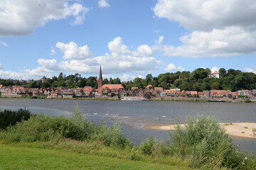Fototapeta na wymiar Elbe mit Lauenburg