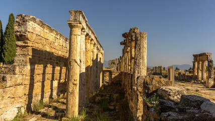 Fototapeta premium majestic historic Roman landmarks and ruins, Turkey