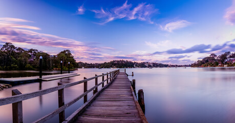 Obraz premium Sunset Scape over Carina Bay Jetty and Georges River in Como