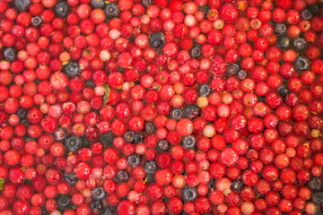 Texture of cranberry and blueberry compote when cooking