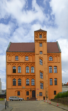 Stettin (Szczecin), West Pomeranian Voivodeship, Poland. The Loitz Mansion. This late-Gothic burger house was built in 1547.