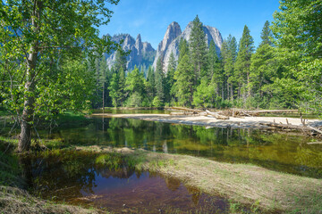 Fototapeta na wymiar mountains from the valley in yosemite national park, california, usa