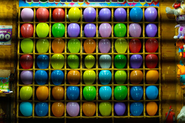 Attraction to hit the balloons