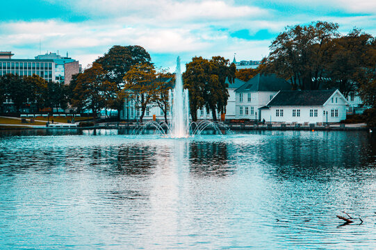 Breiavatnet Fountain in the City of Scavenger