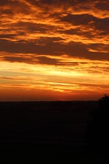 Sonnenuntergand überm Land